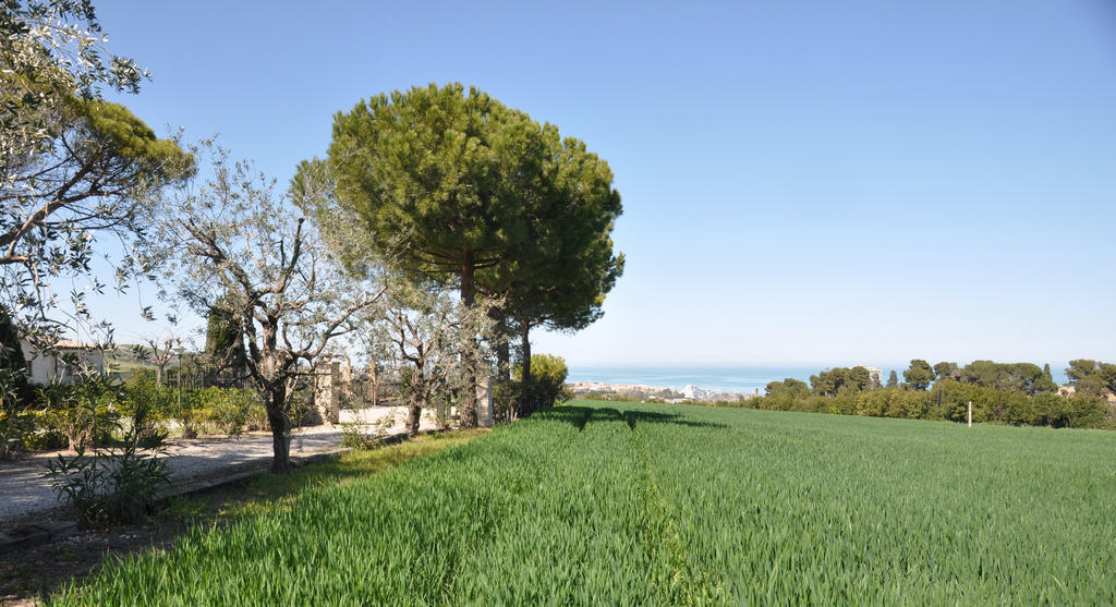 Residenza Scorcio Sul Mare Hotel Porto San Giorgio Exterior photo