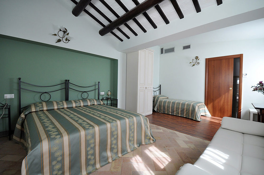 Residenza Scorcio Sul Mare Hotel Porto San Giorgio Exterior photo